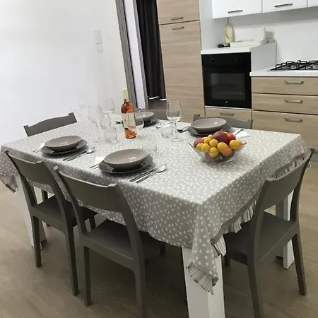 Casa Vacanze Open Space Di Cri Apartmán